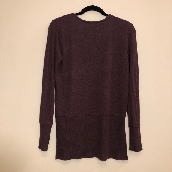 Anthropologie COA Sweater in Maroon - Picture 3 of 5